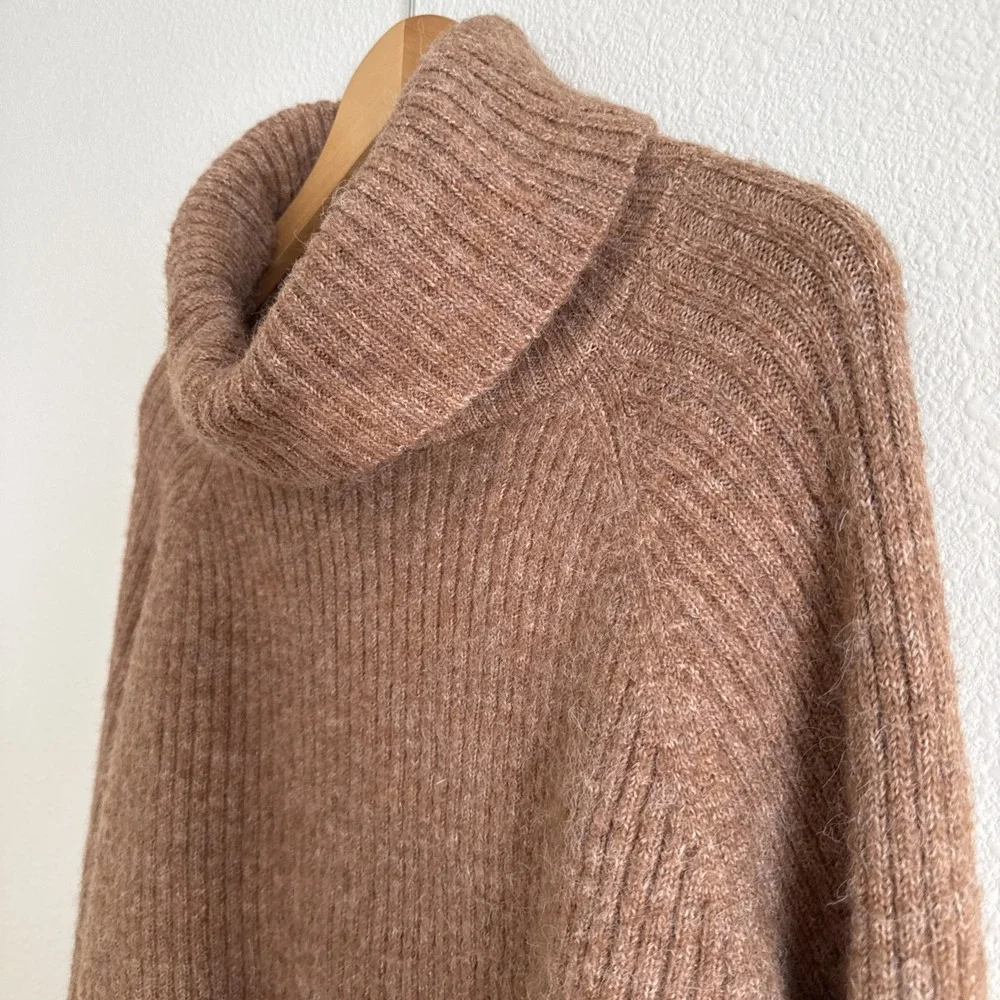 Old‎ Navy Turtleneck Sweater Chunky Knit Warm Brown Womens Size Large